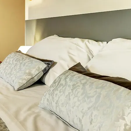 Le Noci Di Feo 4* Modena