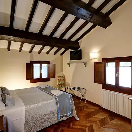 Le Noci Di Feo Bed & Breakfast 4*