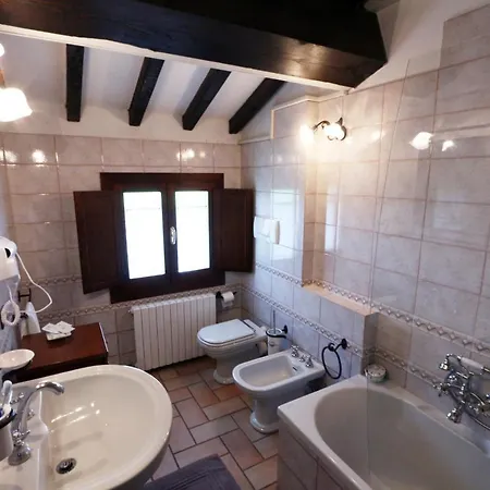 Bed & Breakfast Le Noci Di Feo Modena