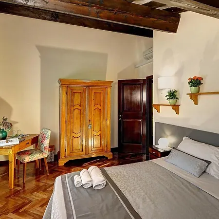 Le Noci Di Feo Bed & Breakfast 4*