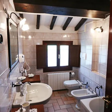 Le Noci Di Feo 4* Modena